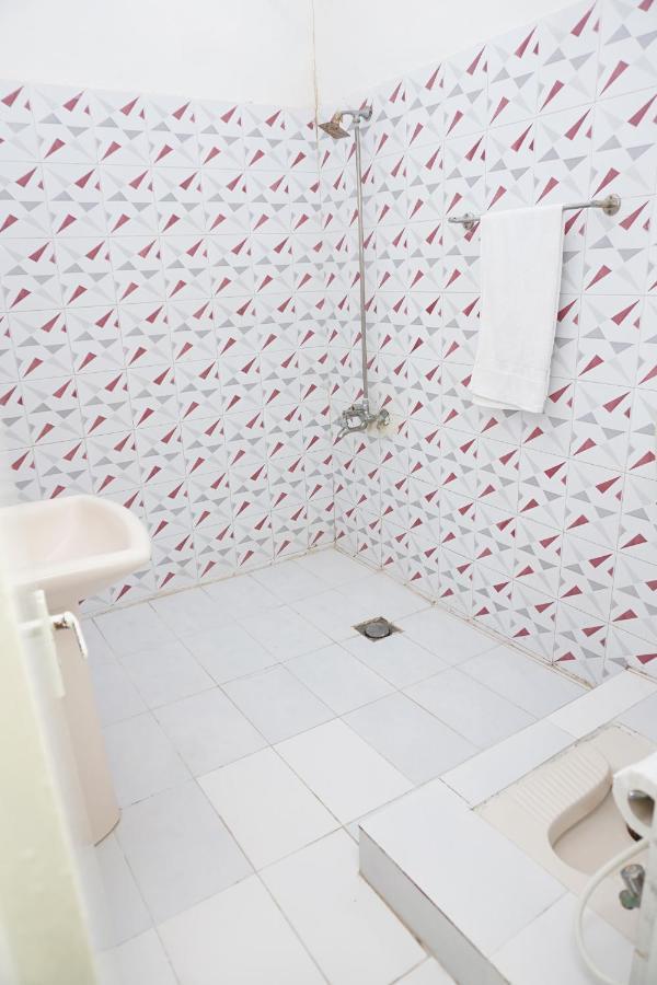 Orion Inn Guest House F-7 Islamabad Esterno foto