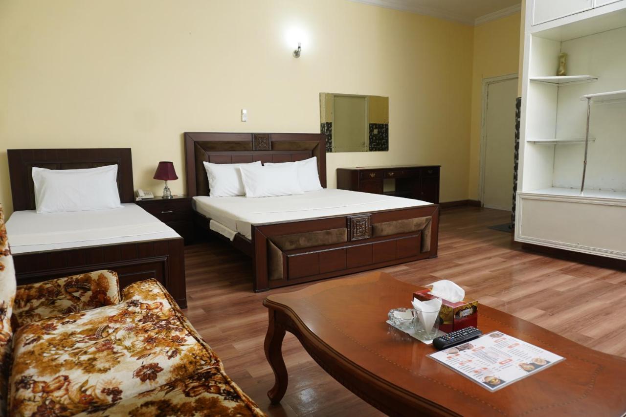 Orion Inn Guest House F-7 Islamabad Esterno foto